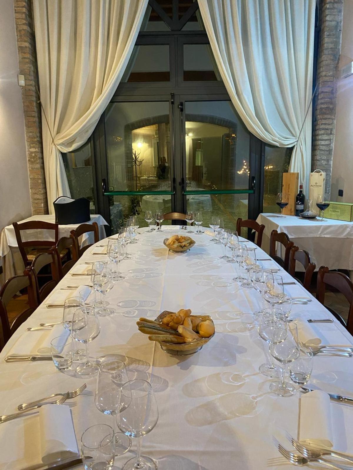 Locanda Corte Ruspecchio Bed & Breakfast Quattro Castella Bagian luar foto